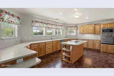 15181 W Sunshine Lane, Kirkland, AZ 86332 - Photo 8
