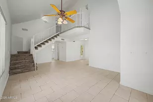822 W Bradford Dr, Gilbert, AZ 85233 - Photo 4