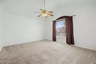 822 W Bradford Dr, Gilbert, AZ 85233 - Photo 16