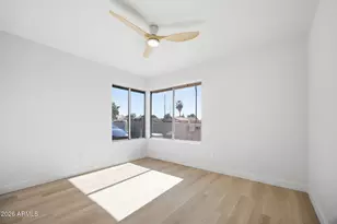 8011 N 49th Ave, Glendale, AZ 85302 - Photo 18