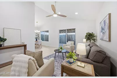8011 N 49th Avenue, Glendale, AZ 85302 - Photo 4