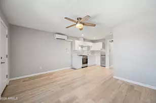 3025 N 32nd St, Phoenix, AZ 85018 - Photo 4