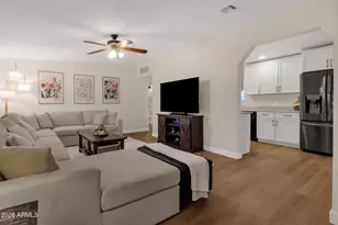 3314 E Holly St, Phoenix, AZ 85008 - Photo 12