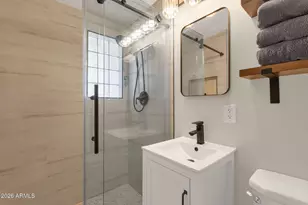 3314 E Holly St, Phoenix, AZ 85008 - Photo 22