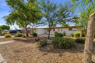 3314 E Holly St, Phoenix, AZ 85008 - Photo 2