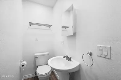 22 E Riverside Street, Phoenix, AZ 85040 - Photo 16