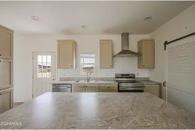 39105 W Maldonado Road, Tonopah, AZ 85354 - Photo 12