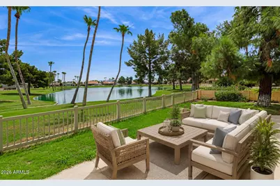 26445 S Boxwood Drive, Sun Lakes, AZ 85248 - Photo 2