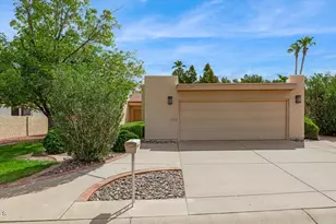 26445 S Boxwood Dr, Sun Lakes, AZ 85248 - Photo 1