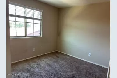2114 N 77th Lane, Phoenix, AZ 85035 - Photo 10