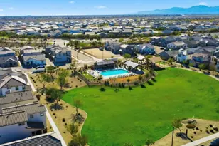14253 W Buckskin Trl, Surprise, AZ 85387 - Photo 20