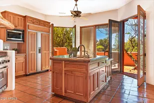 114 E Mallard Dr, Sedona, AZ 86336 - Photo 12