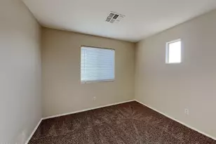 17472 W Watson Ln, Surprise, AZ 85388 - Photo 10