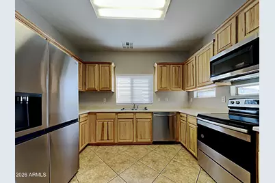 17734 W Langer Lane, Surprise, AZ 85388 - Photo 4