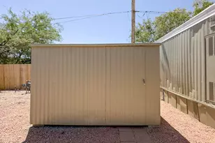 929 N Delaware Dr, Apache Junction, AZ 85120 - Photo 4