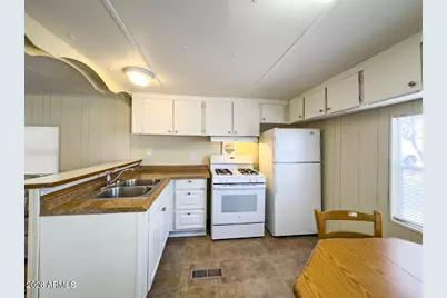 929 N Delaware Drive #8, Apache Junction, AZ 85120 - Photo 10