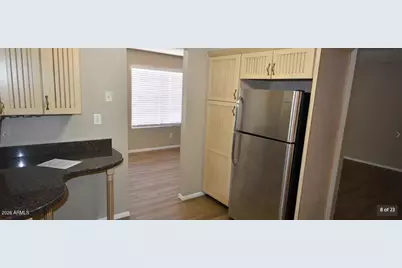 2301 W Waltann Lane, Phoenix, AZ 85023 - Photo 8
