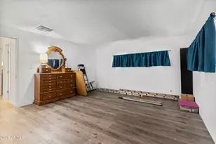 2401 W Southern Ave, Tempe, AZ 85282 - Photo 22