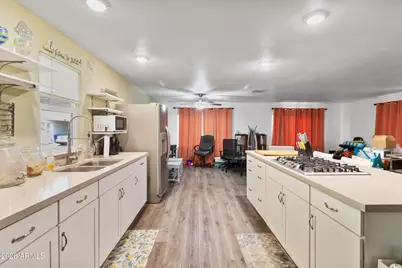 2401 W Southern Avenue #421, Tempe, AZ 85282 - Photo 2