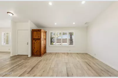 24821 N 41st Avenue, Glendale, AZ 85310 - Photo 8