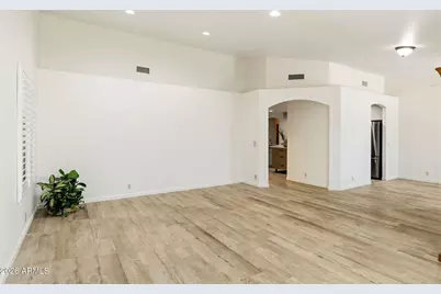 24821 N 41st Avenue, Glendale, AZ 85310 - Photo 8