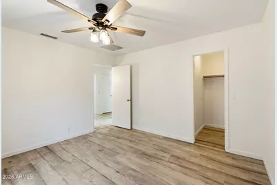 24821 N 41st Avenue, Glendale, AZ 85310 - Photo 32