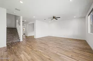 17057 W Molly Ln, Surprise, AZ 85387 - Photo 12