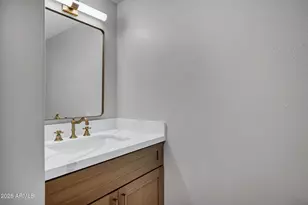 10208 N 8th Pl, Phoenix, AZ 85020 - Photo 12