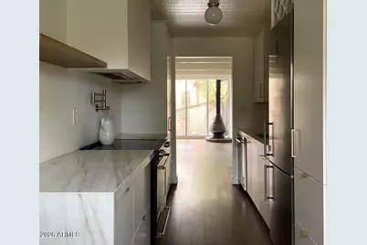 3012 N 32nd Street #20, Phoenix, AZ 85018 - Photo 8