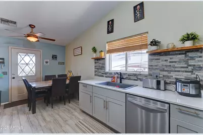 6525 E Fox Hollow Lane, San Tan Valley, AZ 85140 - Photo 8