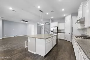 12879 W Pasaro Dr, Peoria, AZ 85383 - Photo 14