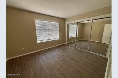 4455 W Yorkshire Drive, Glendale, AZ 85308 - Photo 8