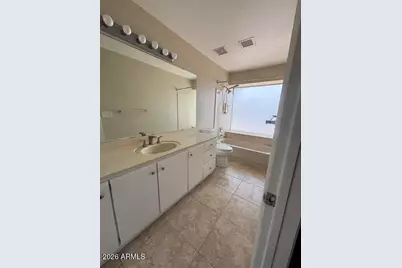 4455 W Yorkshire Drive, Glendale, AZ 85308 - Photo 4