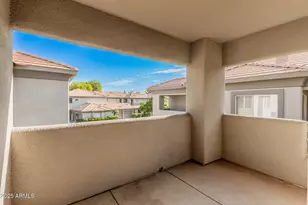 7401 W Arrowhead Clubhouse Dr, Glendale, AZ 85308 - Photo 28