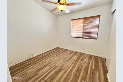 8565 W Denton Lane, Glendale, AZ 85305 - Photo 20