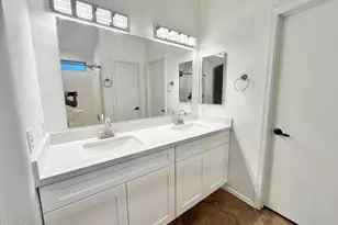 8565 W Denton Ln, Glendale, AZ 85305 - Photo 8