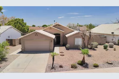 8565 W Denton Lane, Glendale, AZ 85305 - Photo 2