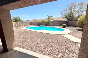 8565 W Denton Ln, Glendale, AZ 85305 - Photo 28