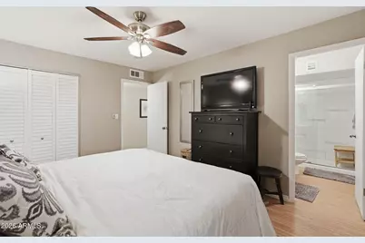 8457 E Chaparral Road, Scottsdale, AZ 85250 - Photo 16