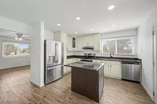 519 E Libra Dr, Tempe, AZ 85283 - Photo 12