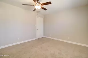 4509 E Pearce Rd, Phoenix, AZ 85044 - Photo 32