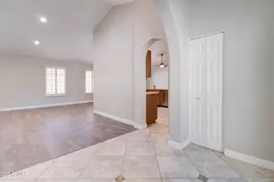 4509 E Pearce Rd, Phoenix, AZ 85044 - Photo 8