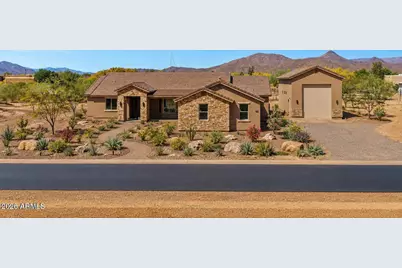 654 E Paint Your Wagon Trail, Phoenix, AZ 85085 - Photo 1
