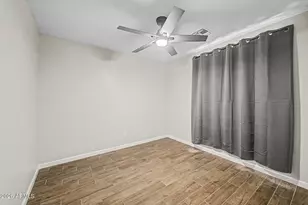 10993 W Loma Ln, Peoria, AZ 85345 - Photo 18