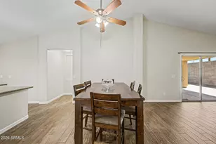 10993 W Loma Ln, Peoria, AZ 85345 - Photo 6