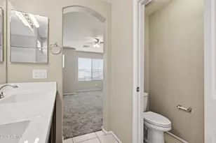 1947 N 77th Glen, Phoenix, AZ 85035 - Photo 18