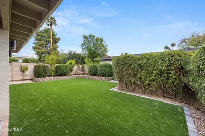 8649 N Willowrain Court, Scottsdale, AZ 85258 - Photo 46