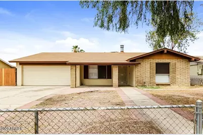 7556 W Turney Avenue, Phoenix, AZ 85033 - Photo 1