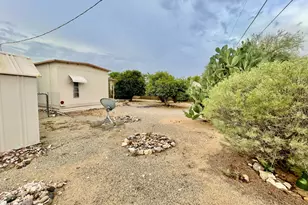 34270 S Bertha St, Black Canyon City, AZ 85324 - Photo 36