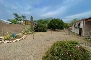 34270 S Bertha St, Black Canyon City, AZ 85324 - Photo 34